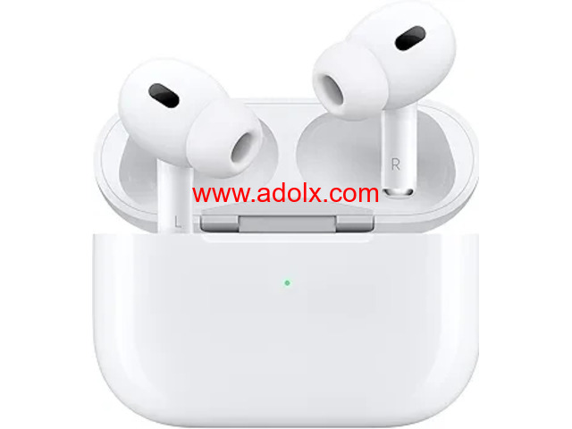 Apple Airpods Pro 2 wireless Earbuds